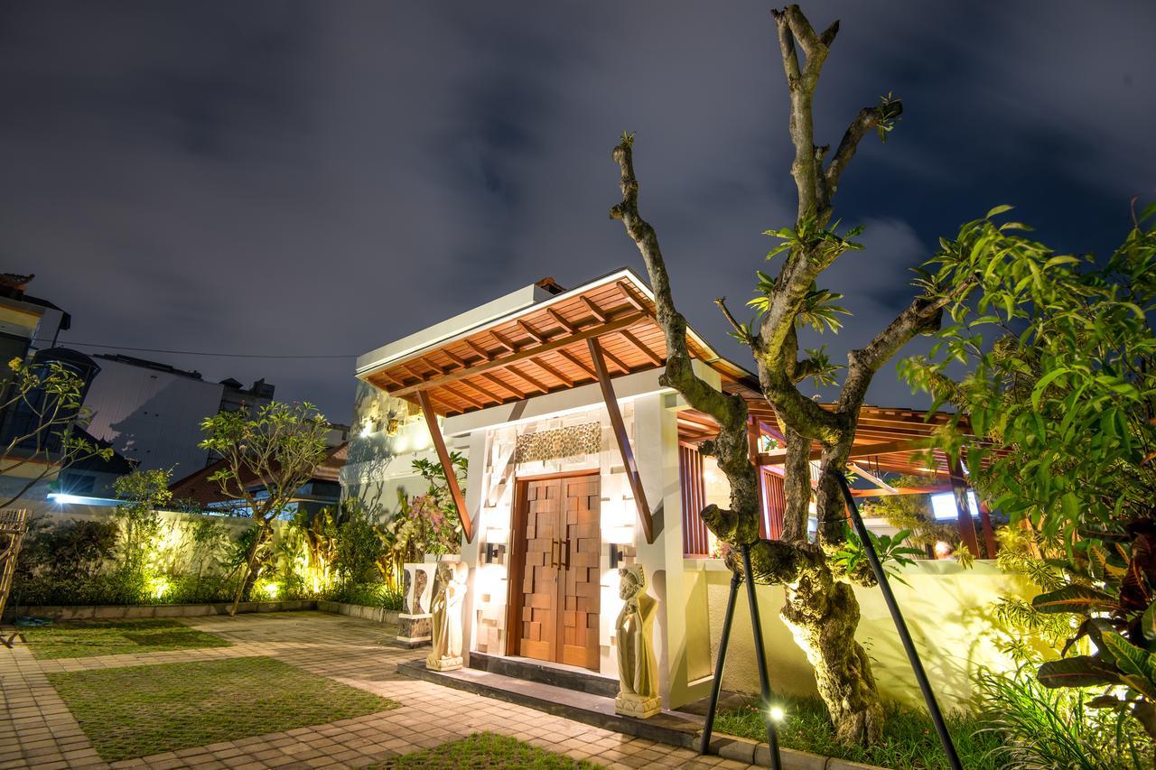 Legian Bisma Suite Кута Екстериор снимка
