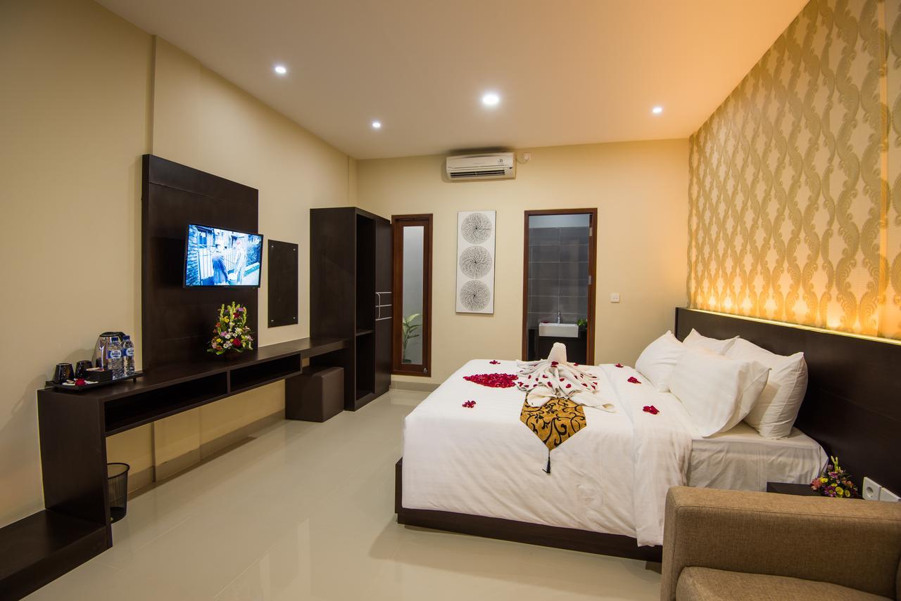 Legian Bisma Suite Кута Екстериор снимка
